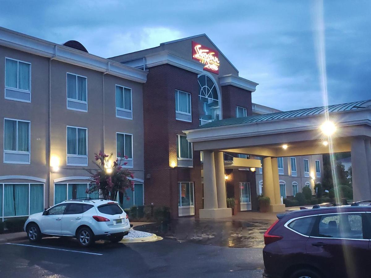 Stay Inn & Suites モンゴメリー エクステリア 写真