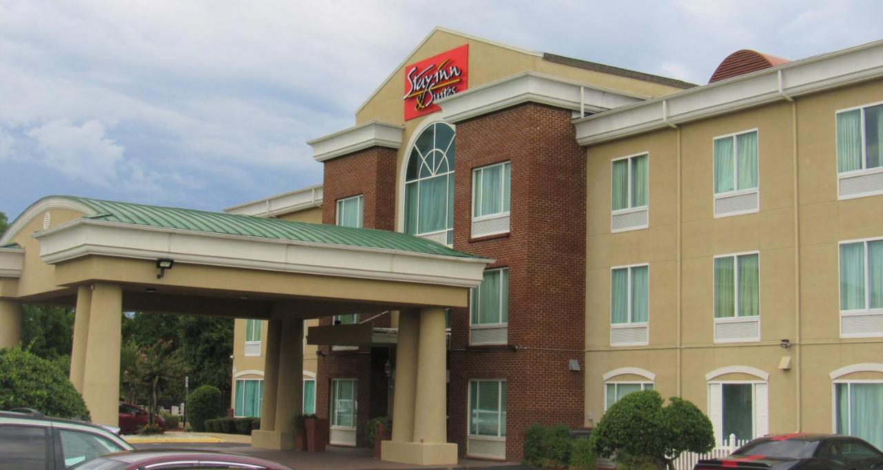 Stay Inn & Suites モンゴメリー エクステリア 写真
